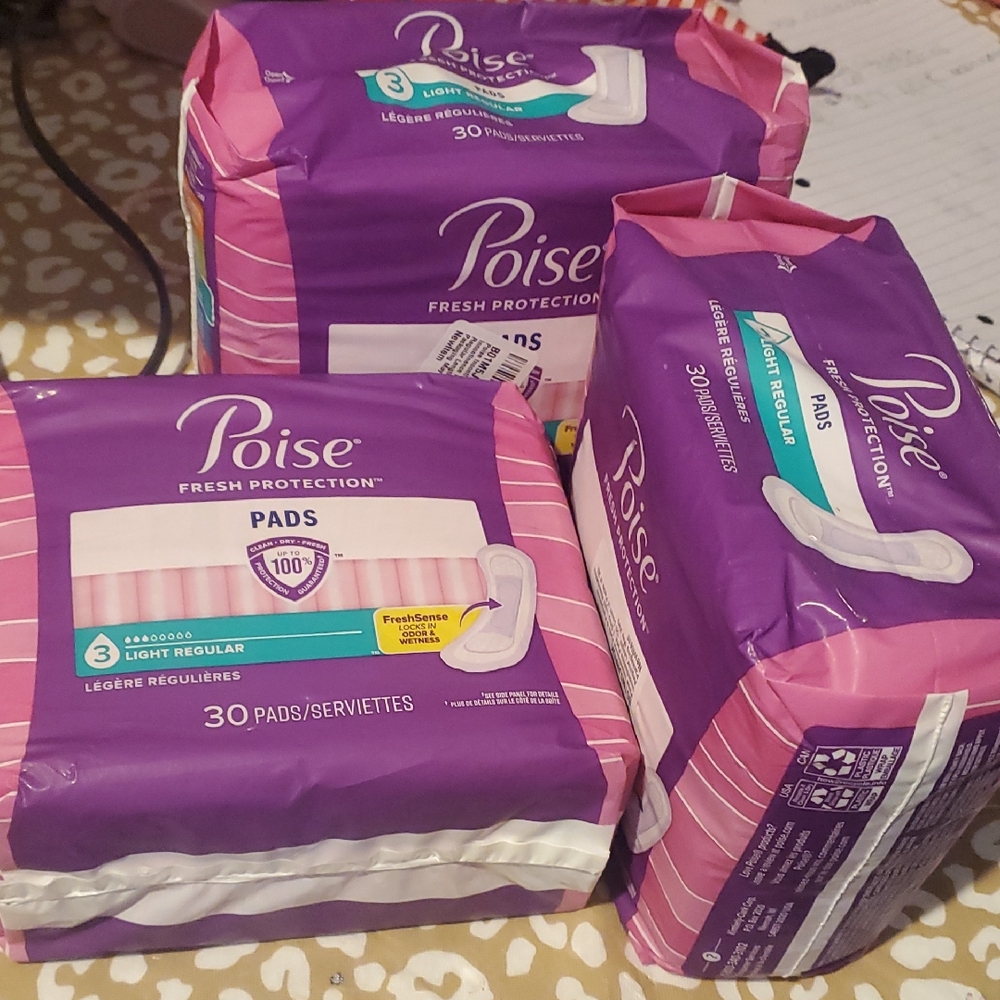 Poise Fresh Protection Pads - Light Regular - Pink and Purple